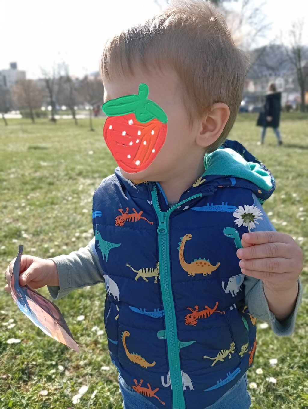 Instagram post from vrtickiki. This post is in position 4.