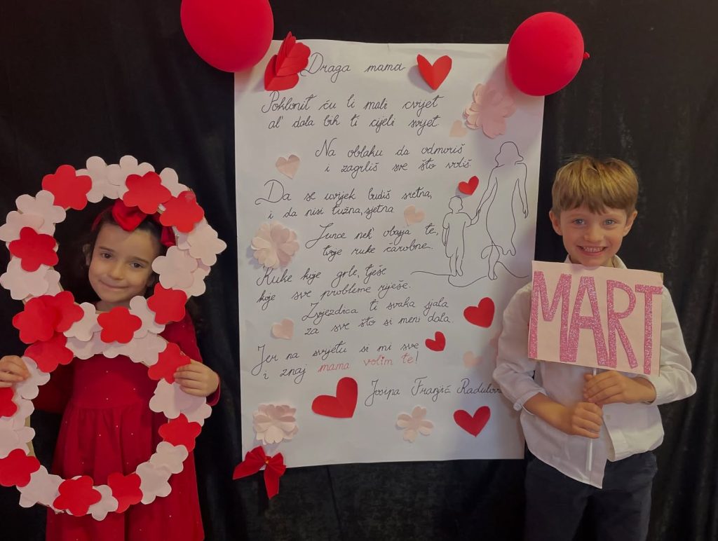 Instagram post from vrtickiki. This post is in position 1.