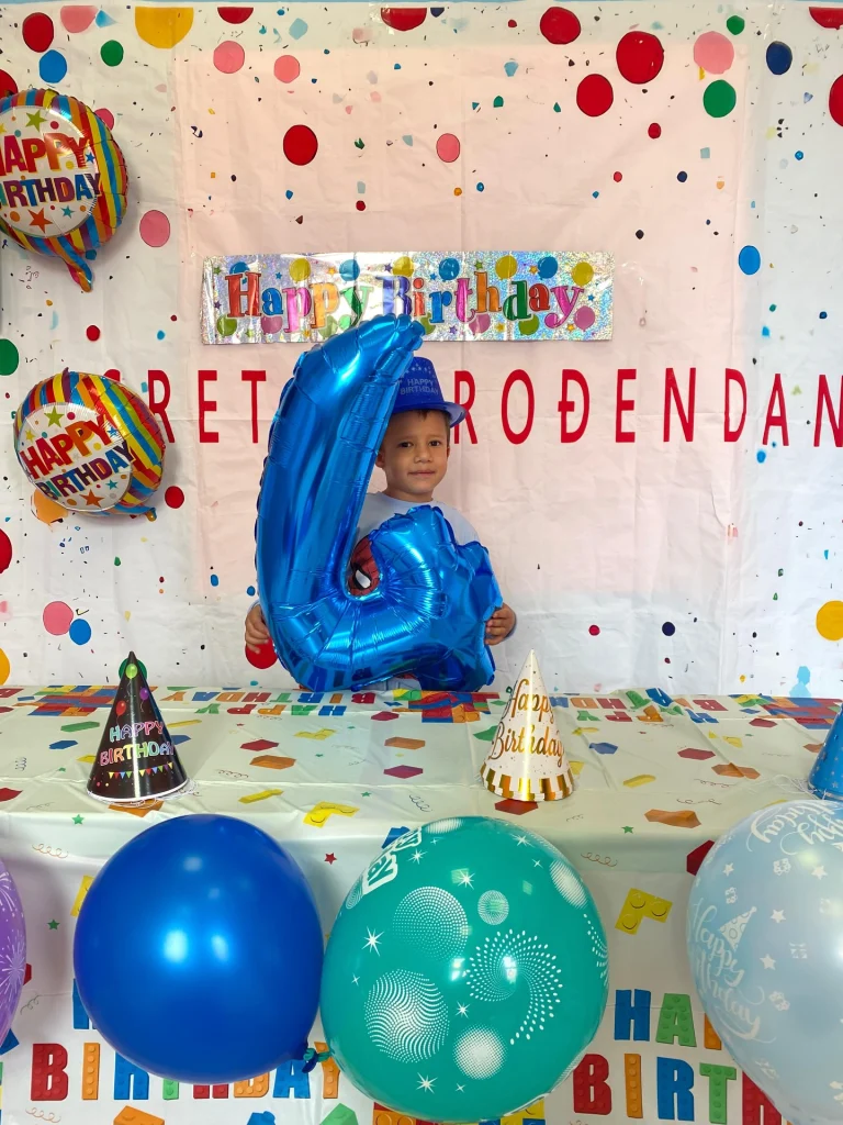 Instagram post from vrtickiki. This post is in position 3.