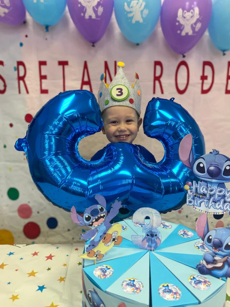 Instagram post from vrtickiki. This post is in position 5.