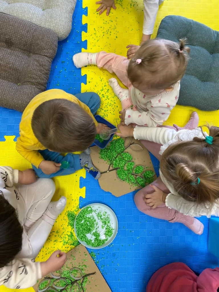 Instagram post from vrtickiki. This post is in position 10.