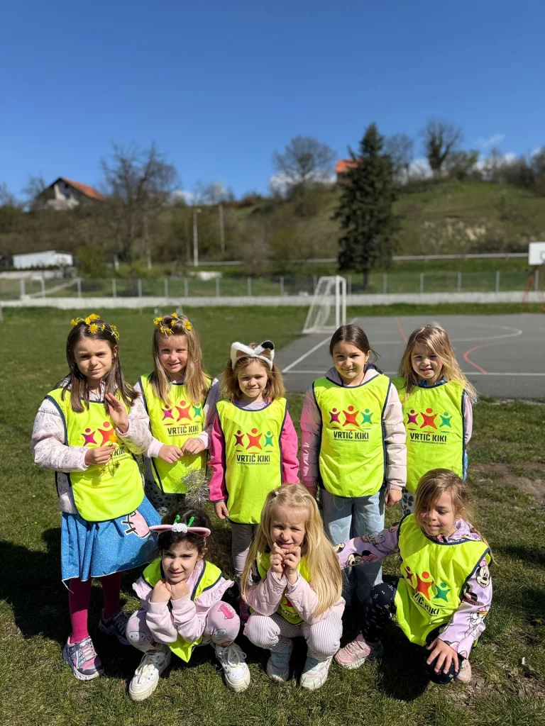 Instagram post from vrtickiki. This post is in position 9.