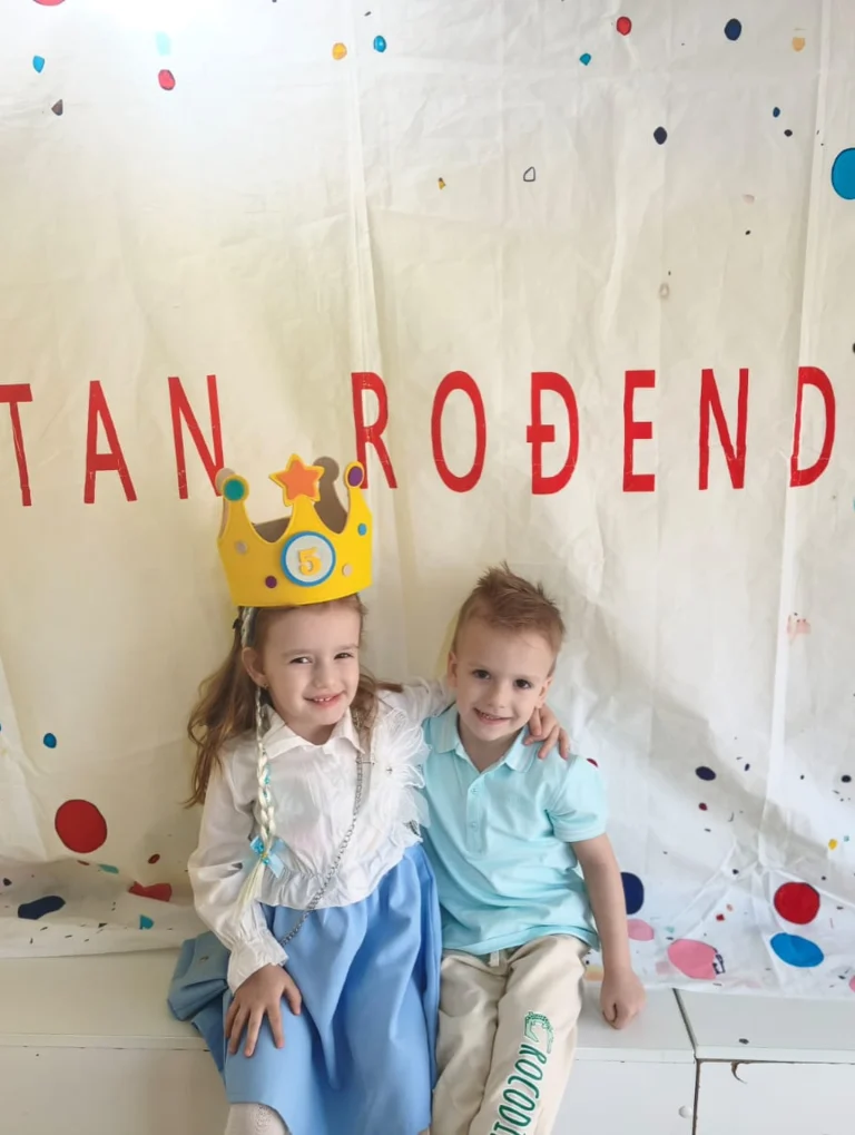 Instagram post from vrtickiki. This post is in position 2.