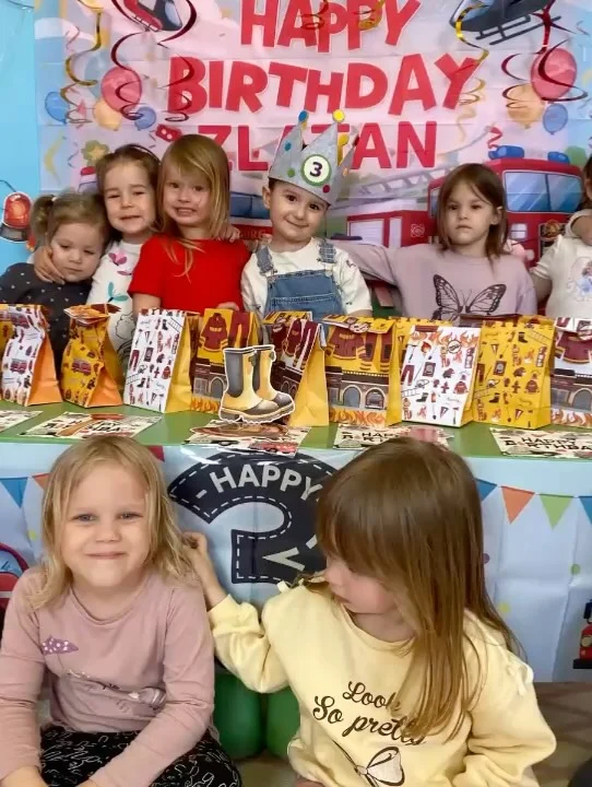 Instagram post from vrtickiki. This post is in position 5.