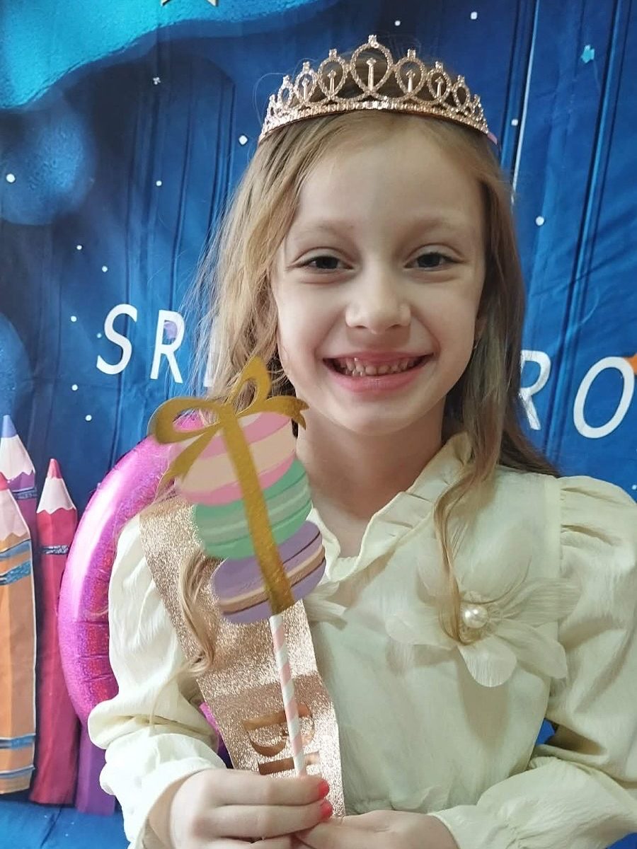 Instagram post from vrtickiki. This post is in position 1.