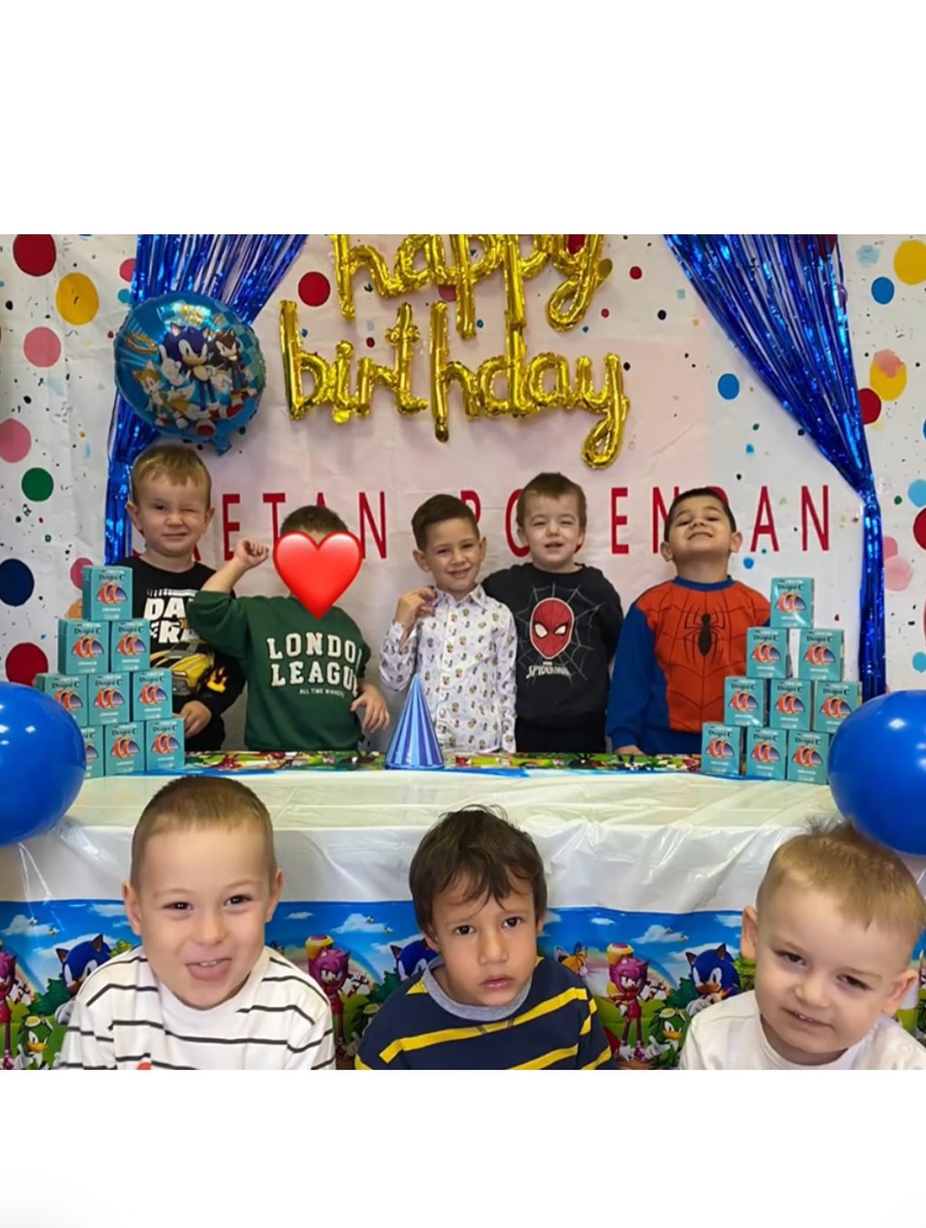 Instagram post from vrtickiki. This post is in position 7.