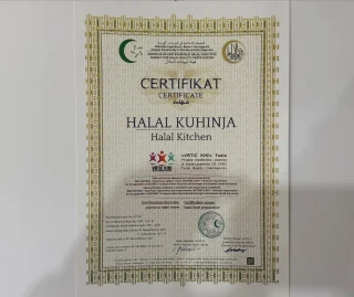 Instagram post from vrtickiki. This post is in position 10.