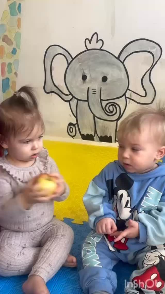 Instagram post from vrtickiki. This post is in position 0.