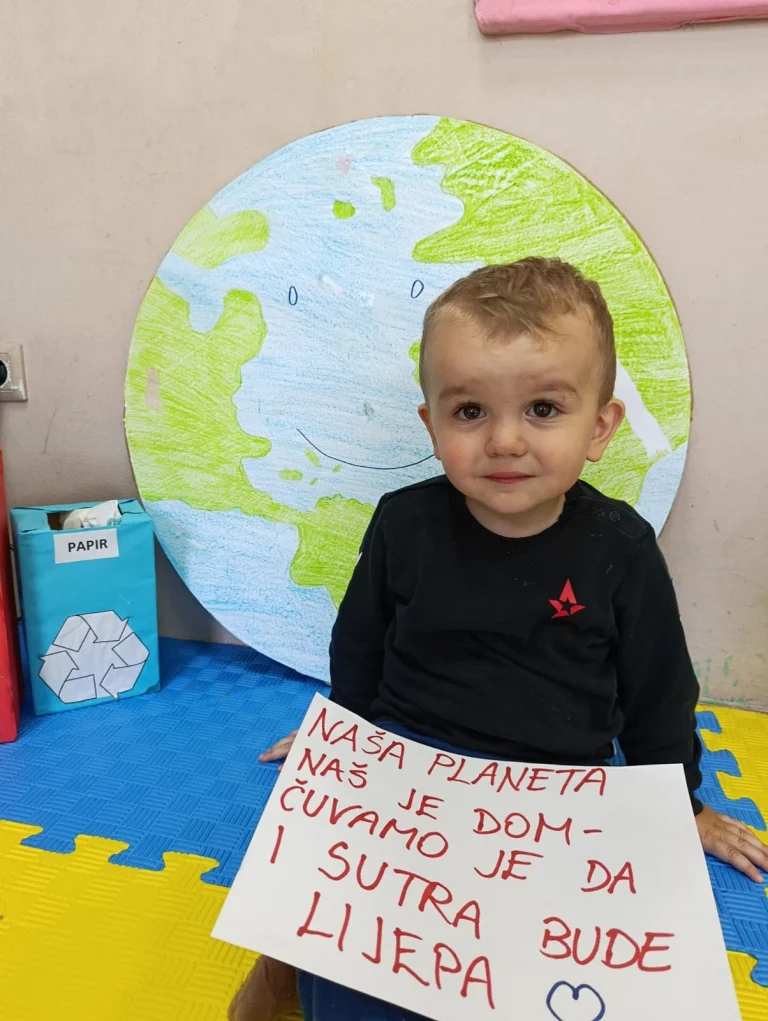 Instagram post from vrtickiki. This post is in position 5.