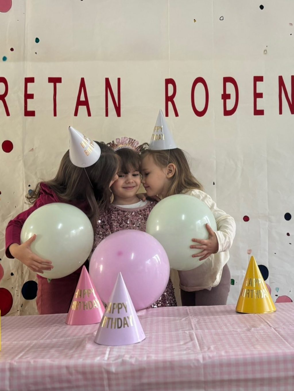 Instagram post from vrtickiki. This post is in position 2.