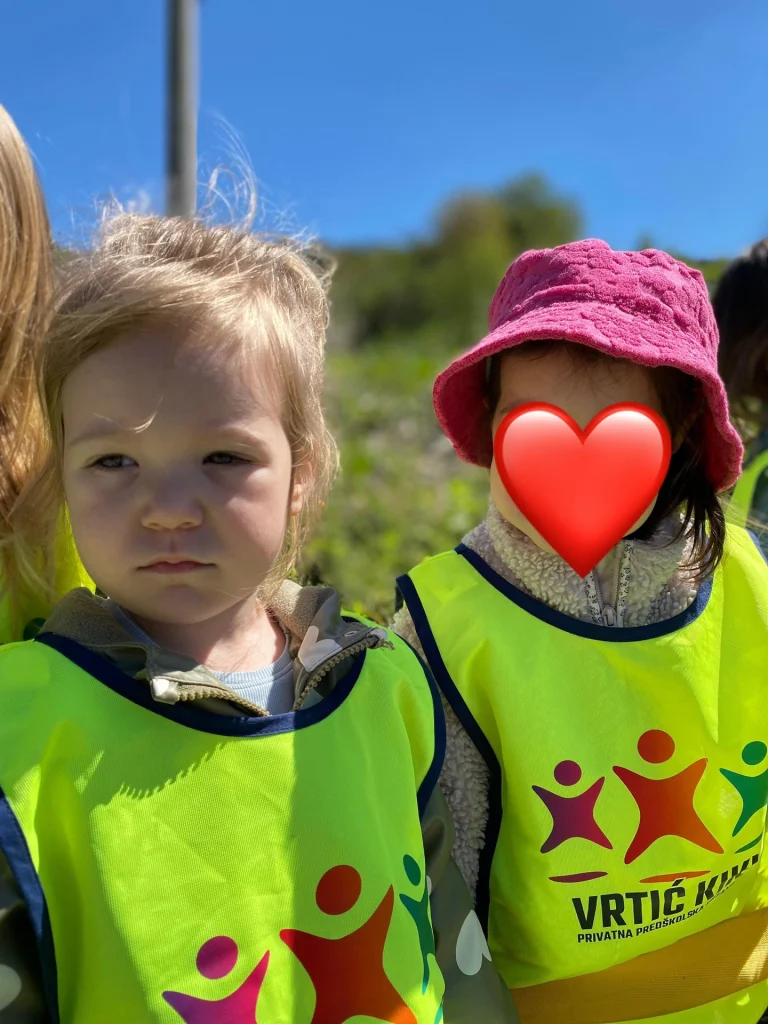 Instagram post from vrtickiki. This post is in position 18.