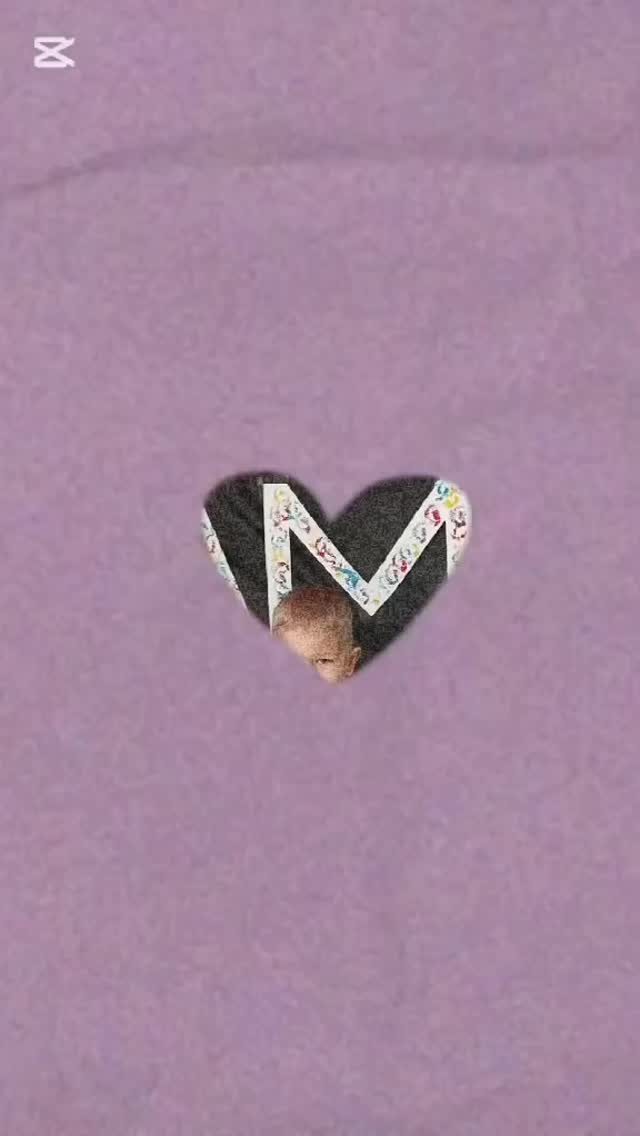 Instagram post from vrtickiki. This post is in position 17.