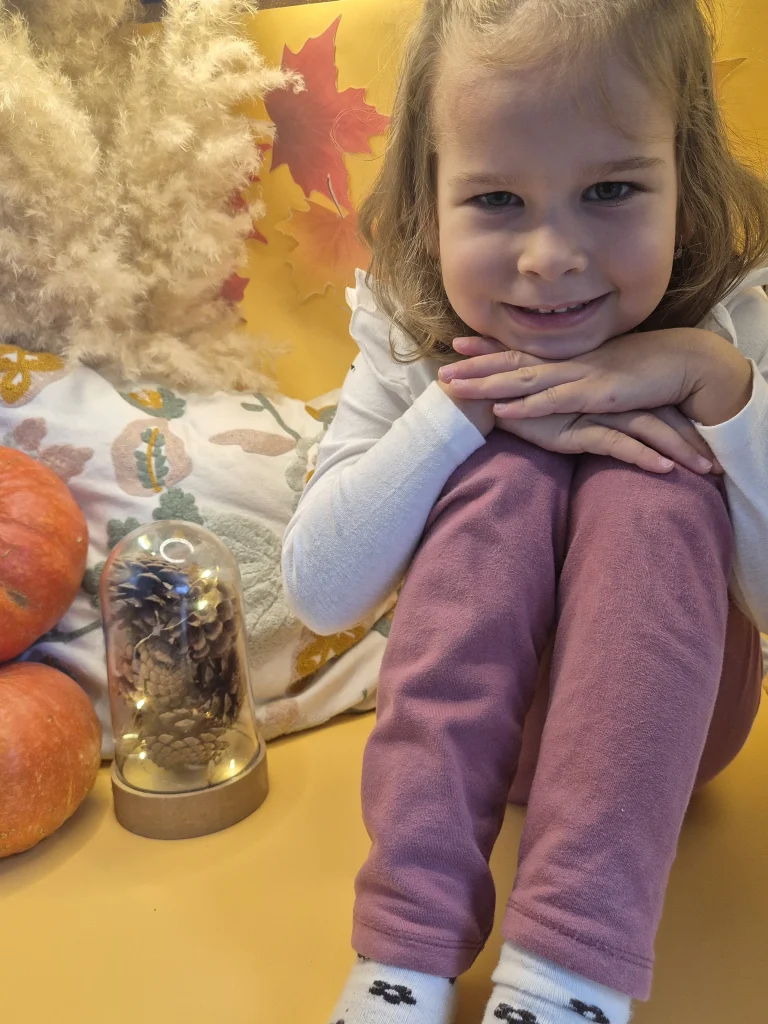 Instagram post from vrtickiki. This post is in position 10.
