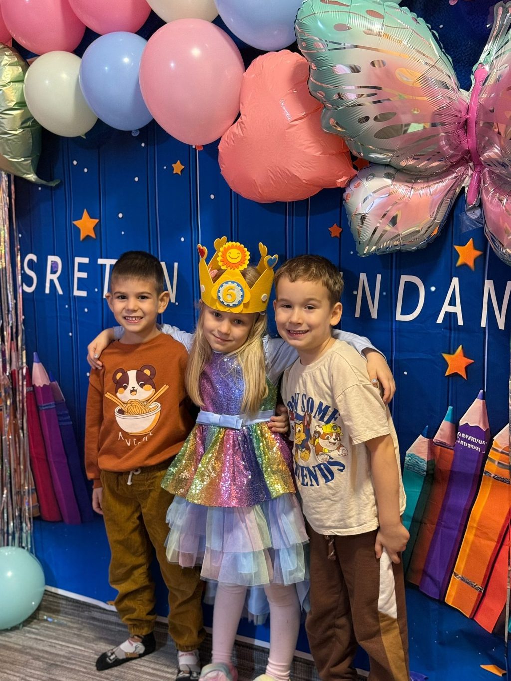 Instagram post from vrtickiki. This post is in position 9.