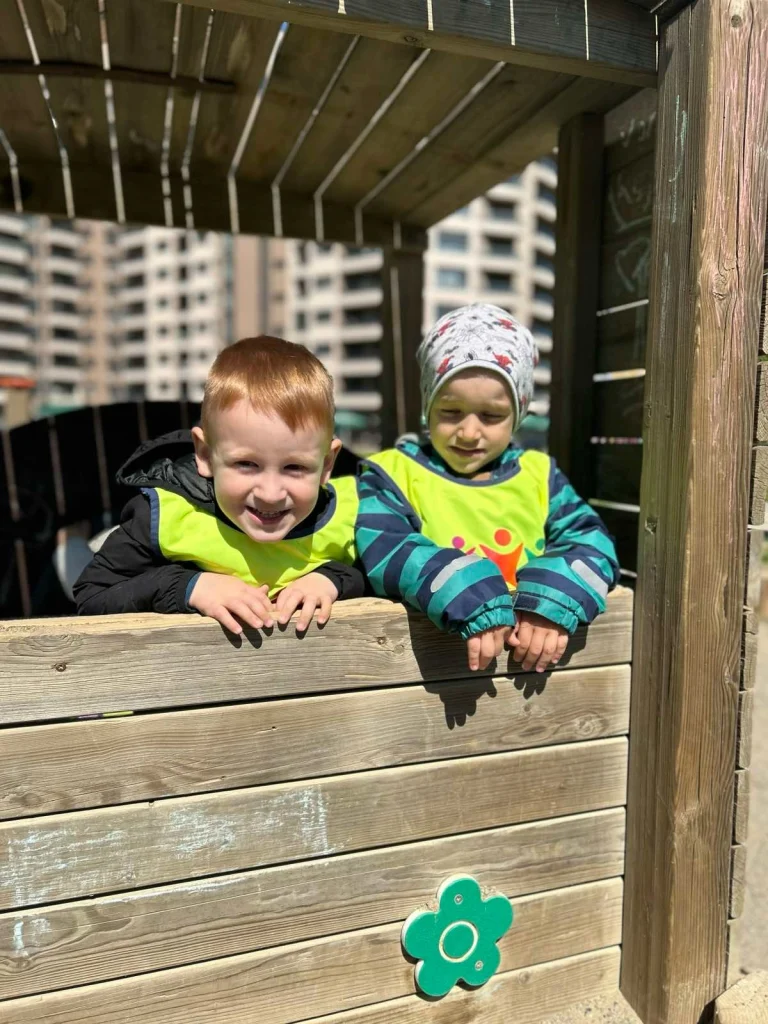 Instagram post from vrtickiki. This post is in position 5.