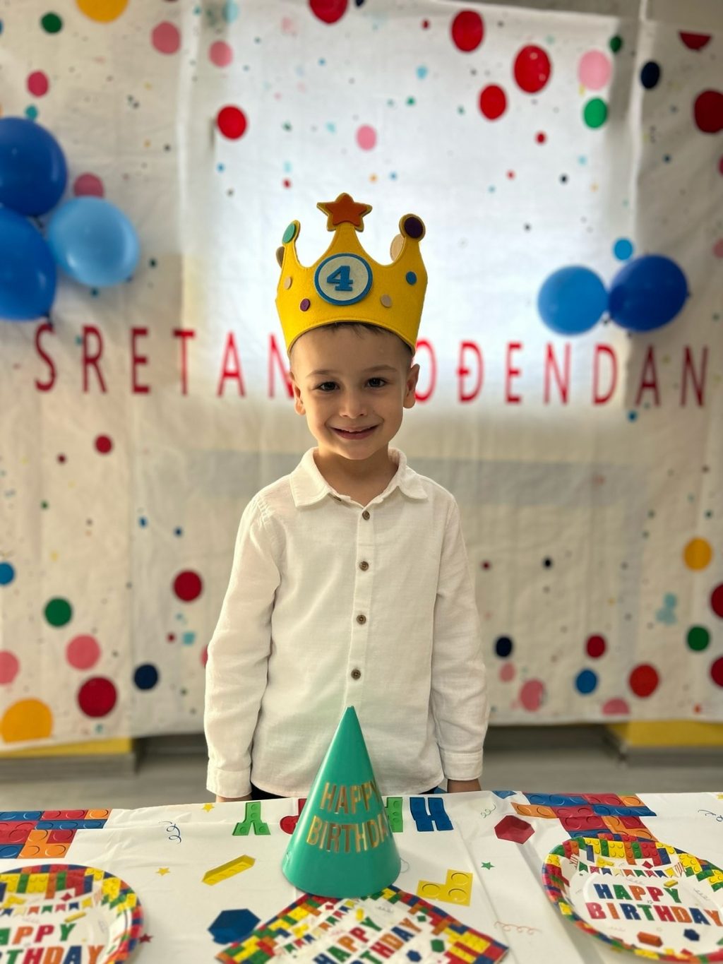 Instagram post from vrtickiki. This post is in position 1.