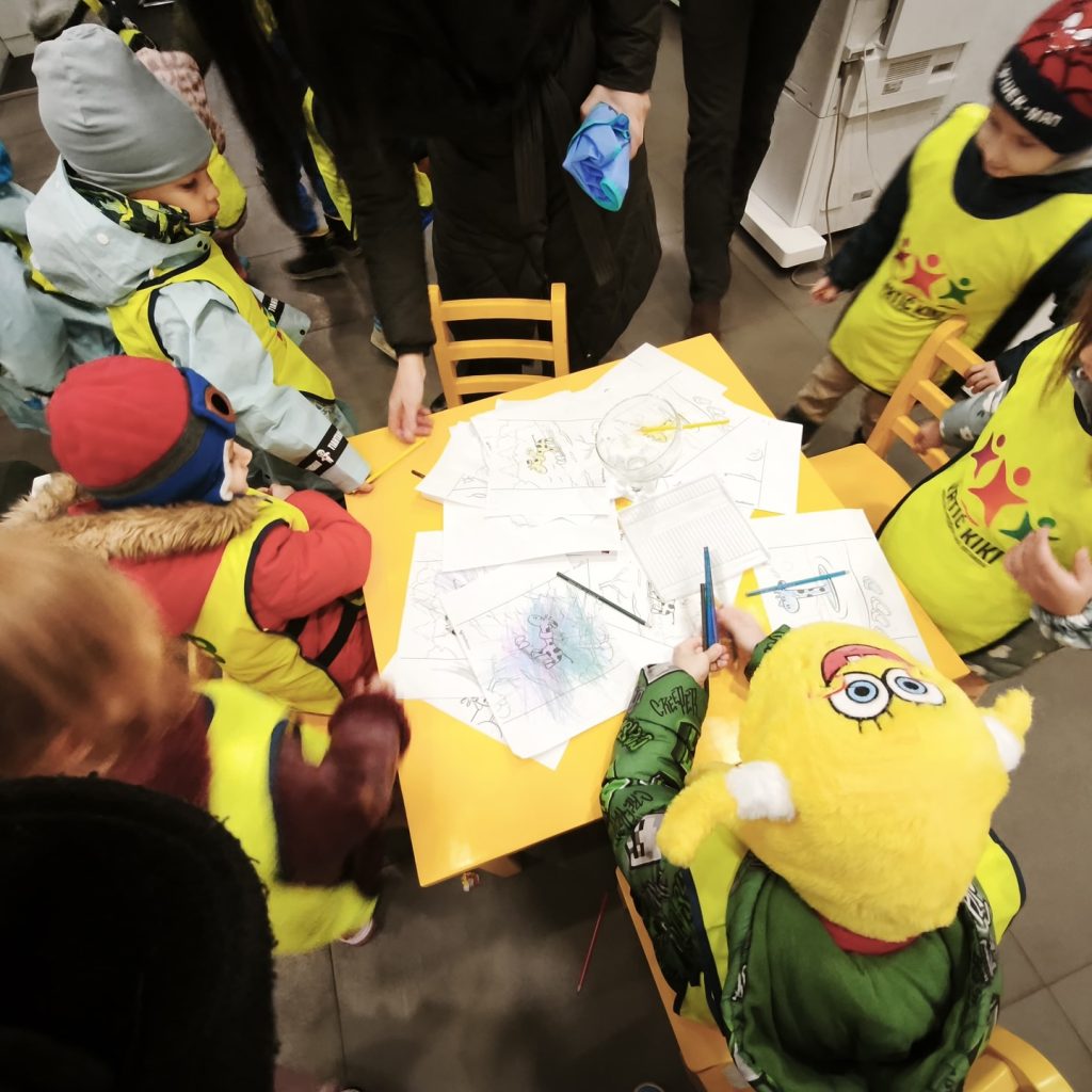 Instagram post from vrtickiki. This post is in position 4.