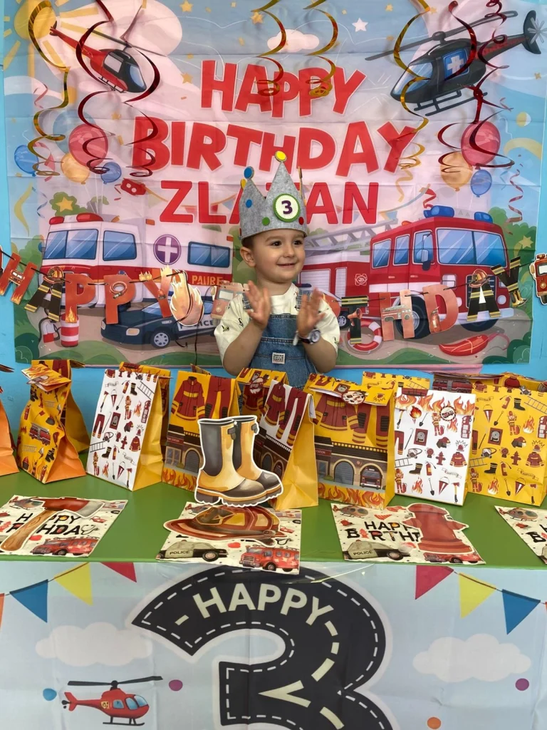 Instagram post from vrtickiki. This post is in position 1.