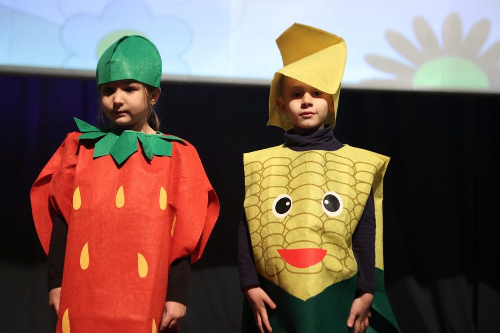 Instagram post from vrtickiki. This post is in position 3.