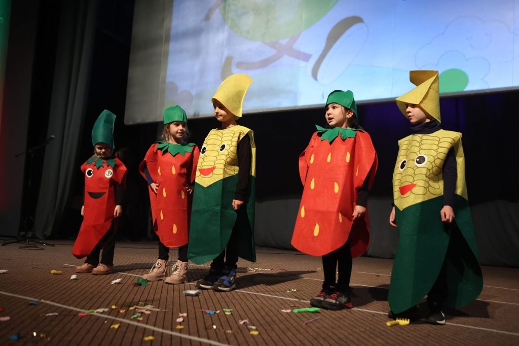 Instagram post from vrtickiki. This post is in position 5.