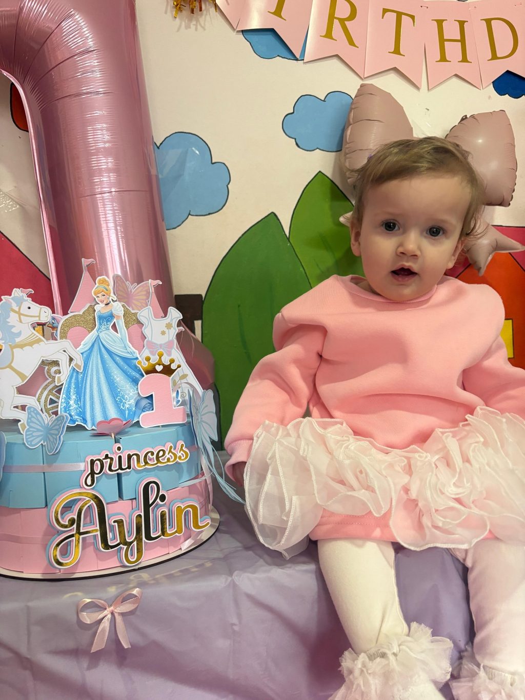 Instagram post from vrtickiki. This post is in position 0.