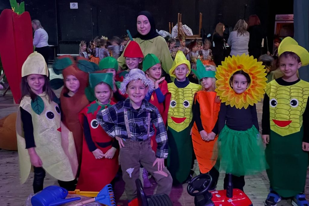 Instagram post from vrtickiki. This post is in position 14.