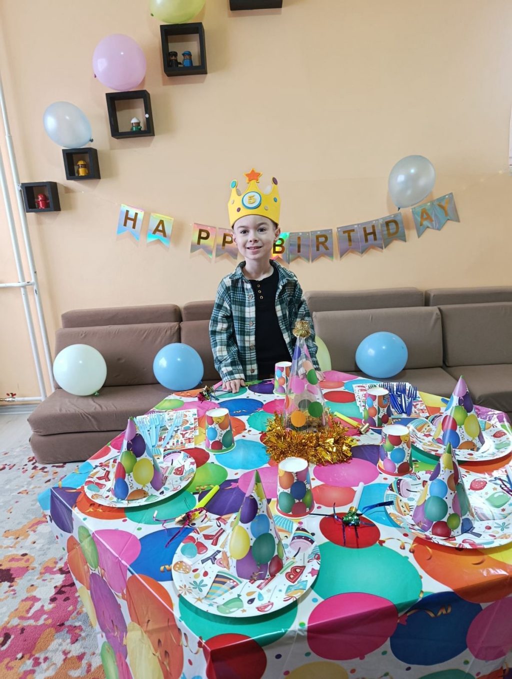 Instagram post from vrtickiki. This post is in position 6.