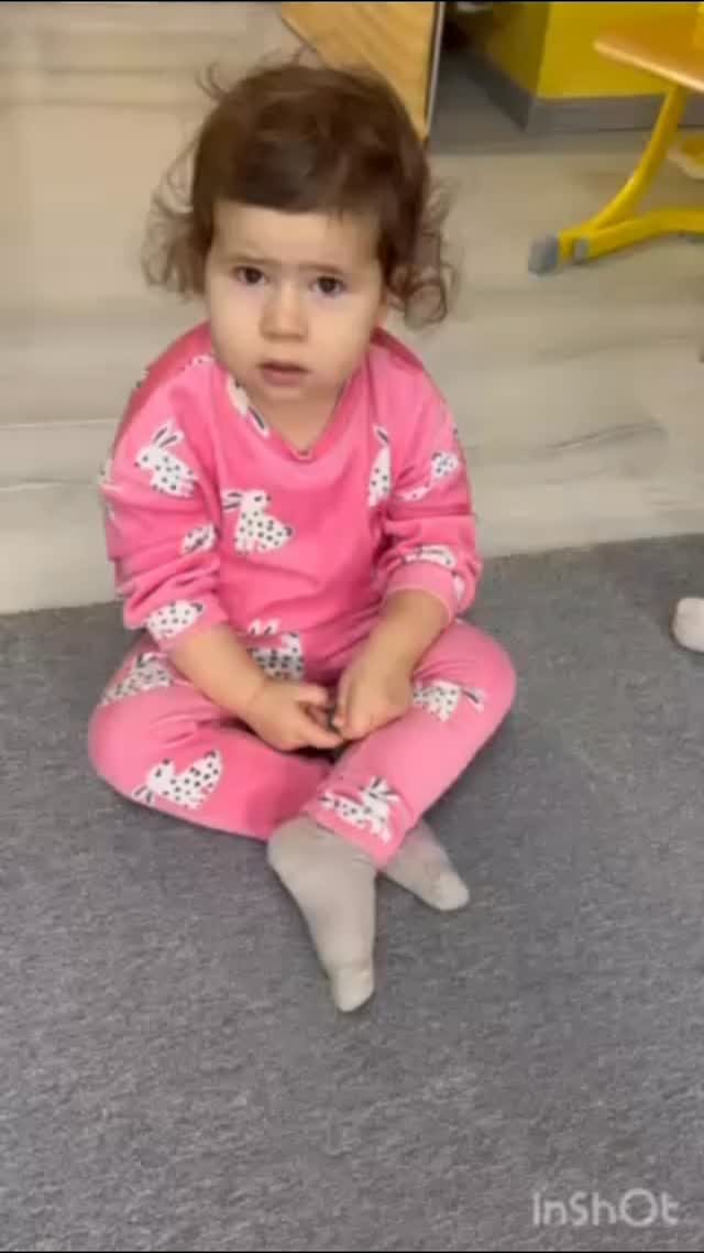 Instagram post from vrtickiki. This post is in position 4.