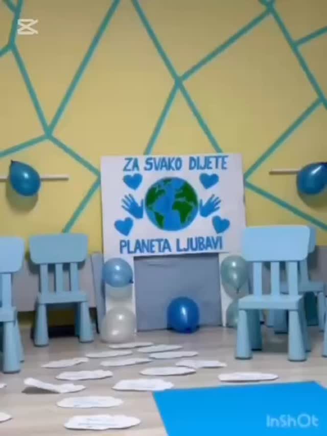 Instagram post from vrtickiki. This post is in position 4.