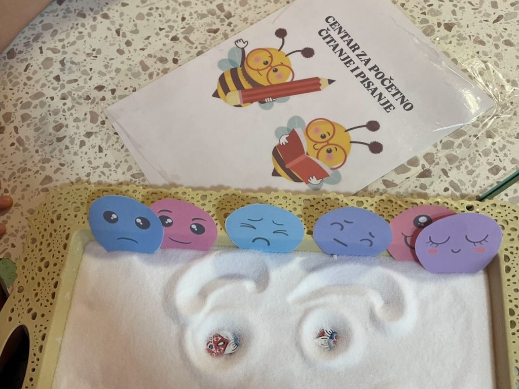 Instagram post from vrtickiki. This post is in position 14.