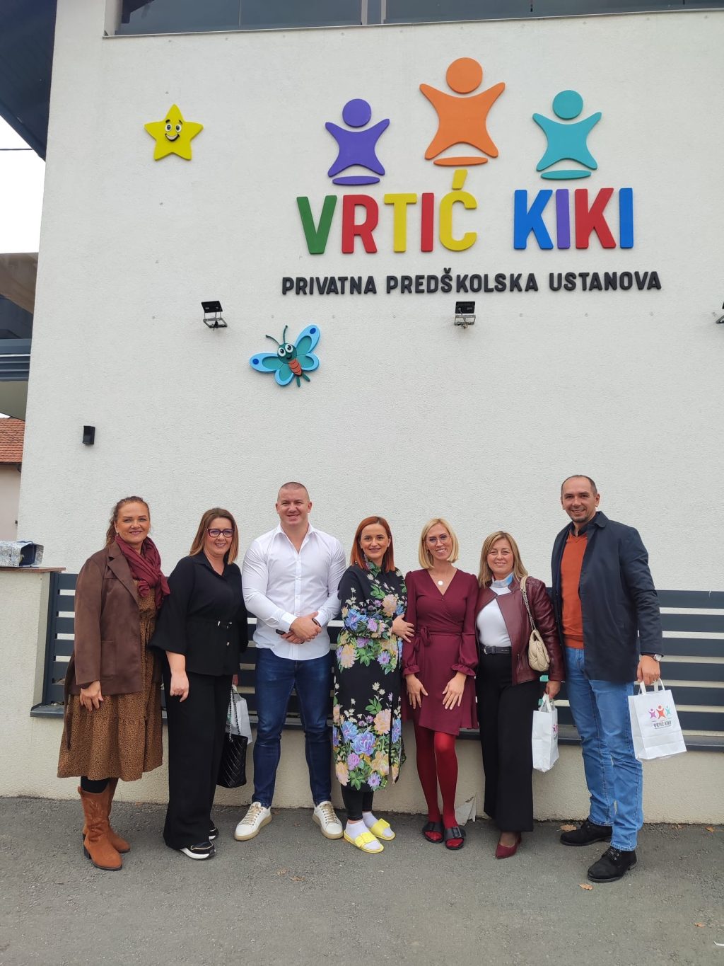 Instagram post from vrtickiki. This post is in position 0.