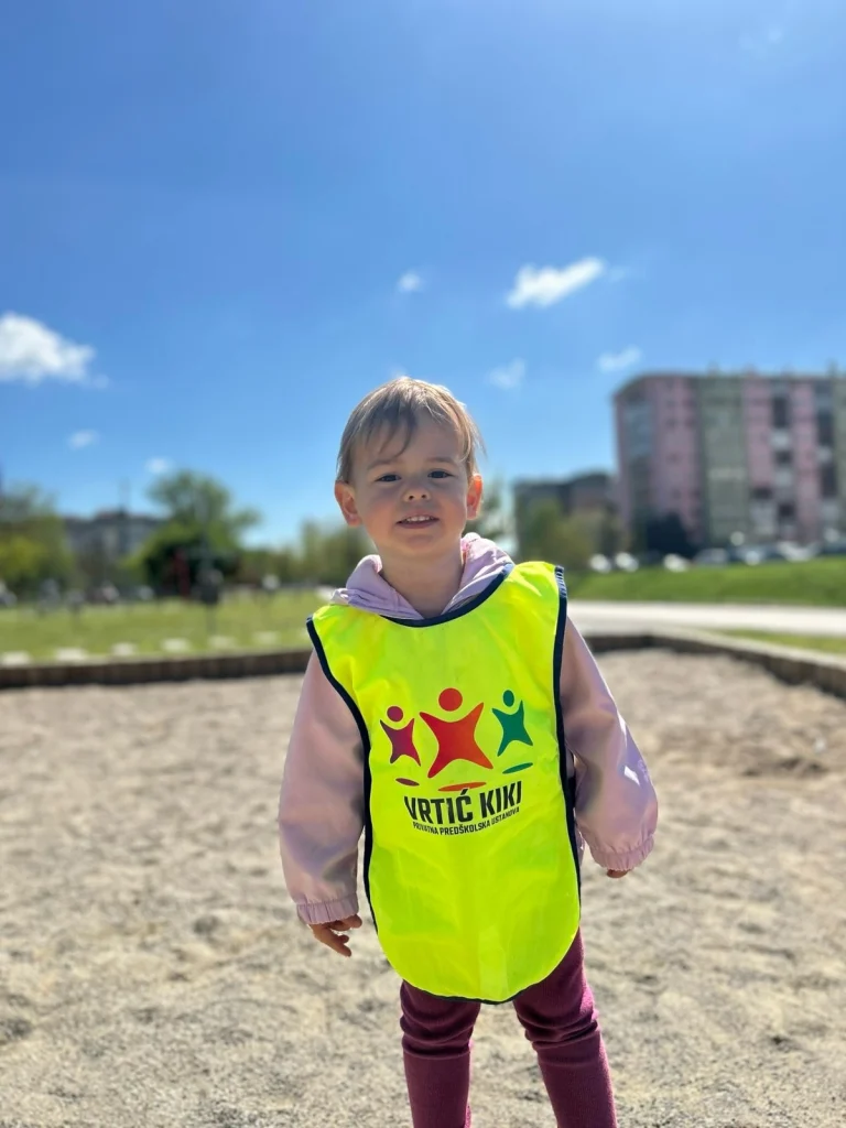 Instagram post from vrtickiki. This post is in position 19.