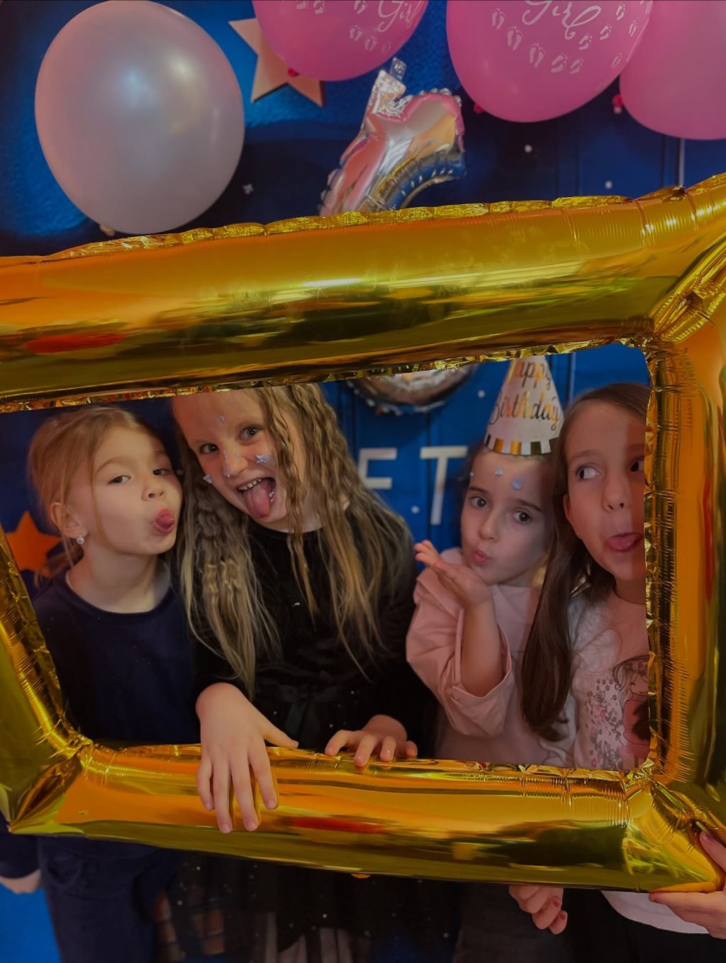 Instagram post from vrtickiki. This post is in position 12.