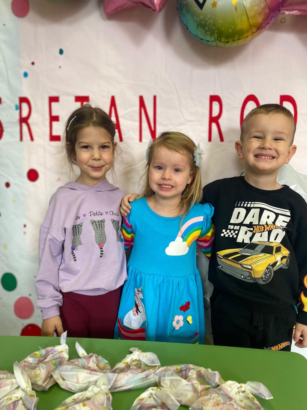 Instagram post from vrtickiki. This post is in position 3.