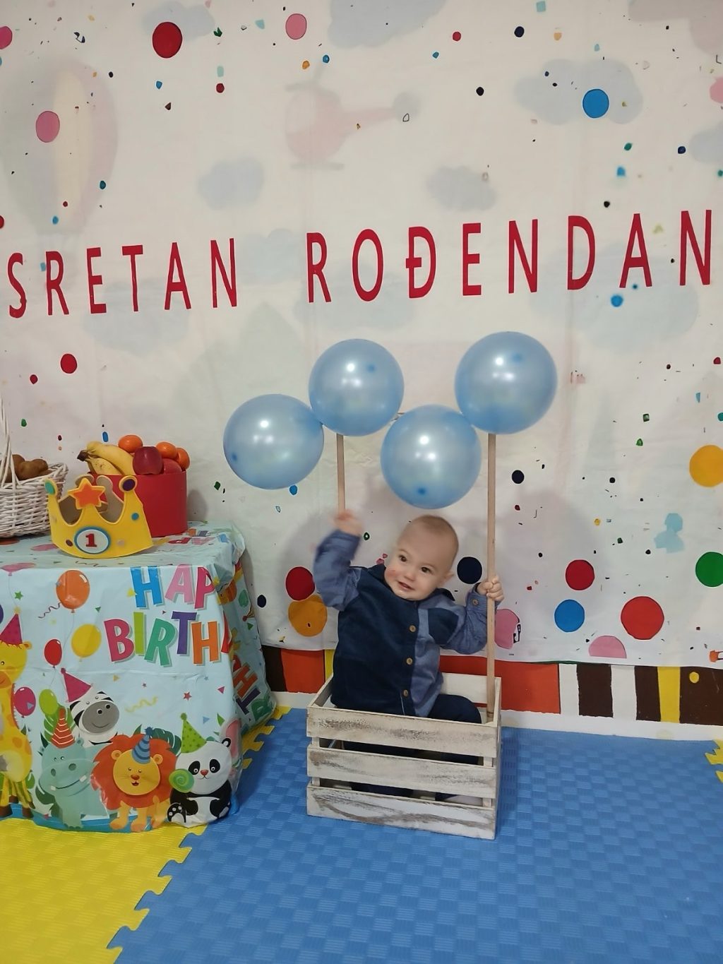 Instagram post from vrtickiki. This post is in position 1.