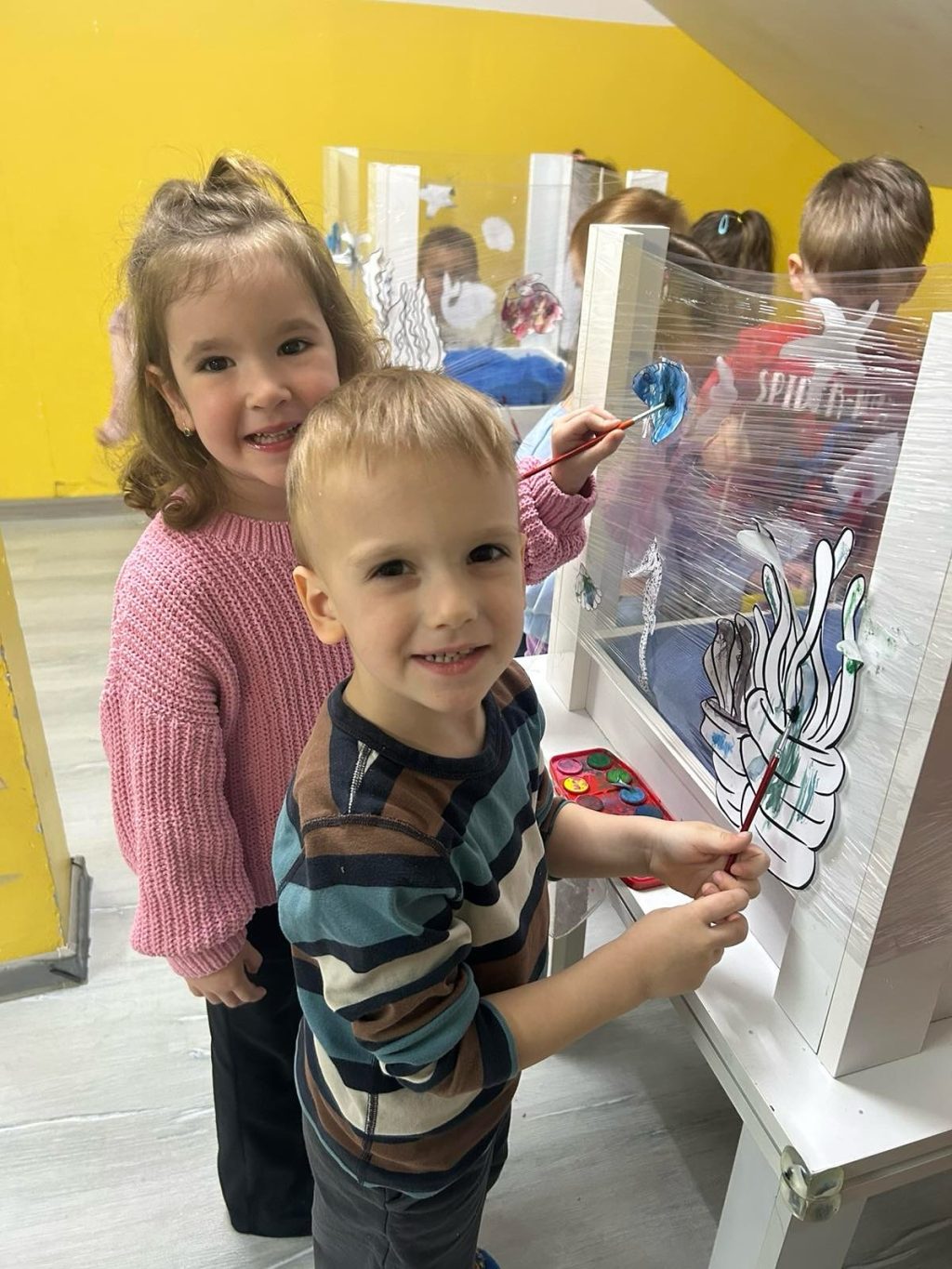 Instagram post from vrtickiki. This post is in position 11.