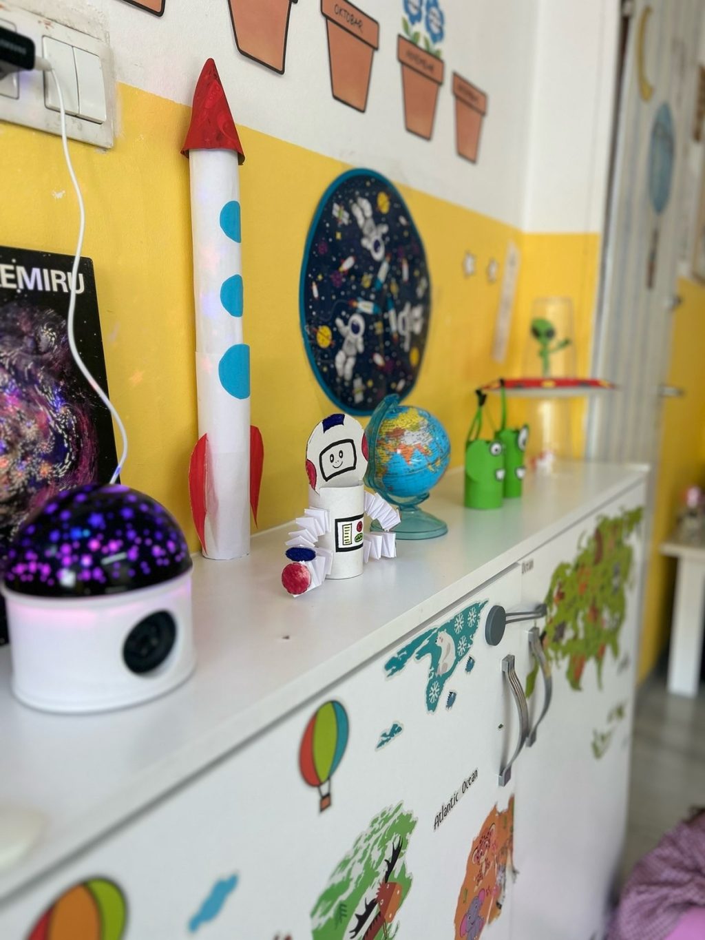 Instagram post from vrtickiki. This post is in position 4.