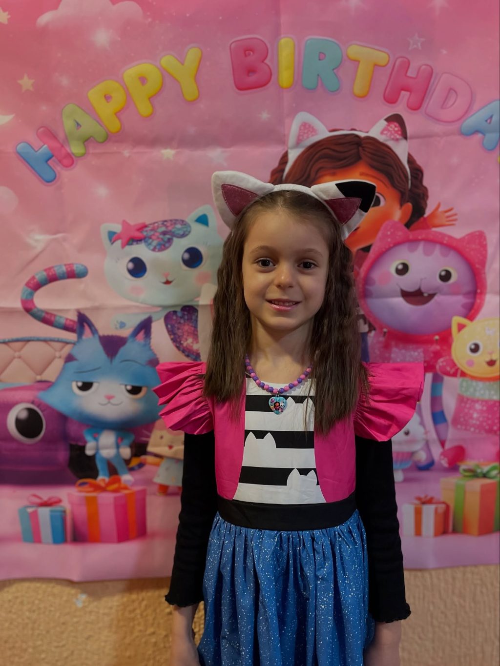 Instagram post from vrtickiki. This post is in position 4.