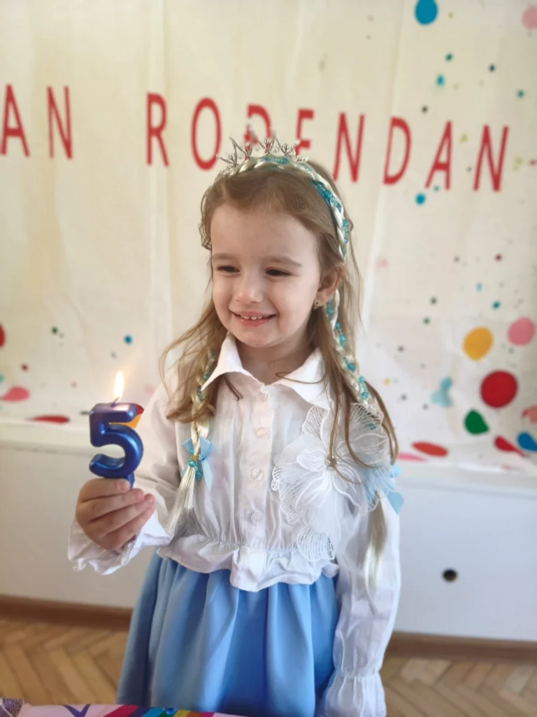 Instagram post from vrtickiki. This post is in position 0.