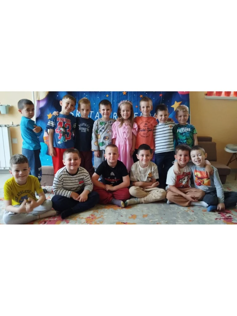 Instagram post from vrtickiki. This post is in position 7.