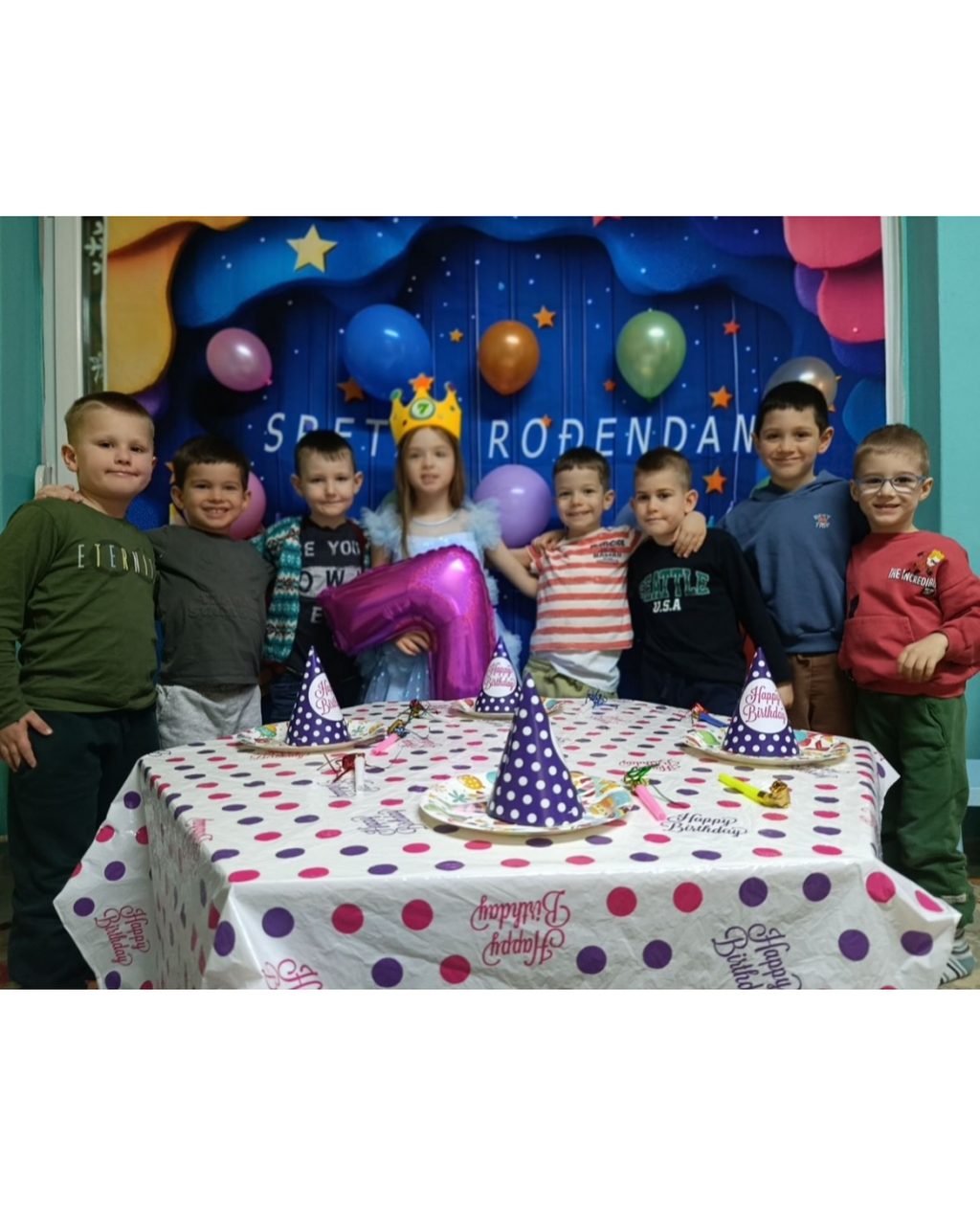 Instagram post from vrtickiki. This post is in position 5.