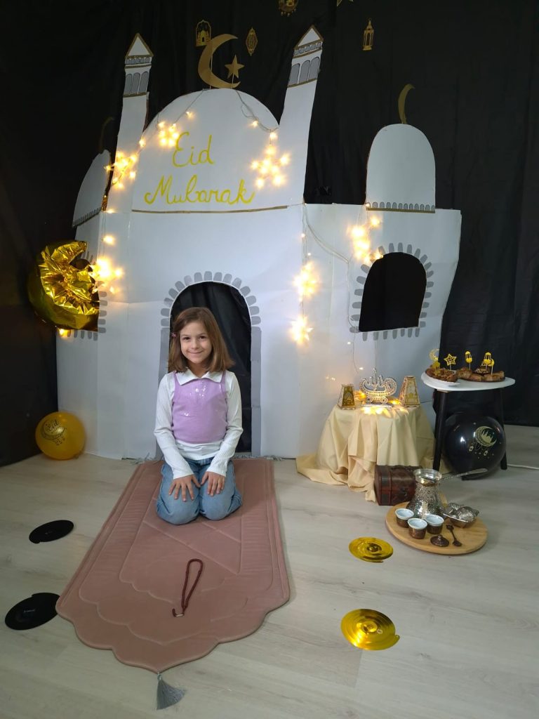 Instagram post from vrtickiki. This post is in position 4.