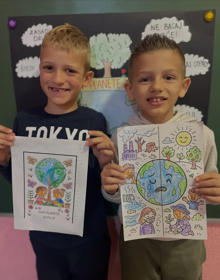 Instagram post from vrtickiki. This post is in position 8.