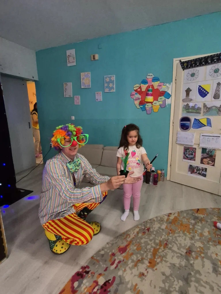 Instagram post from vrtickiki. This post is in position 17.