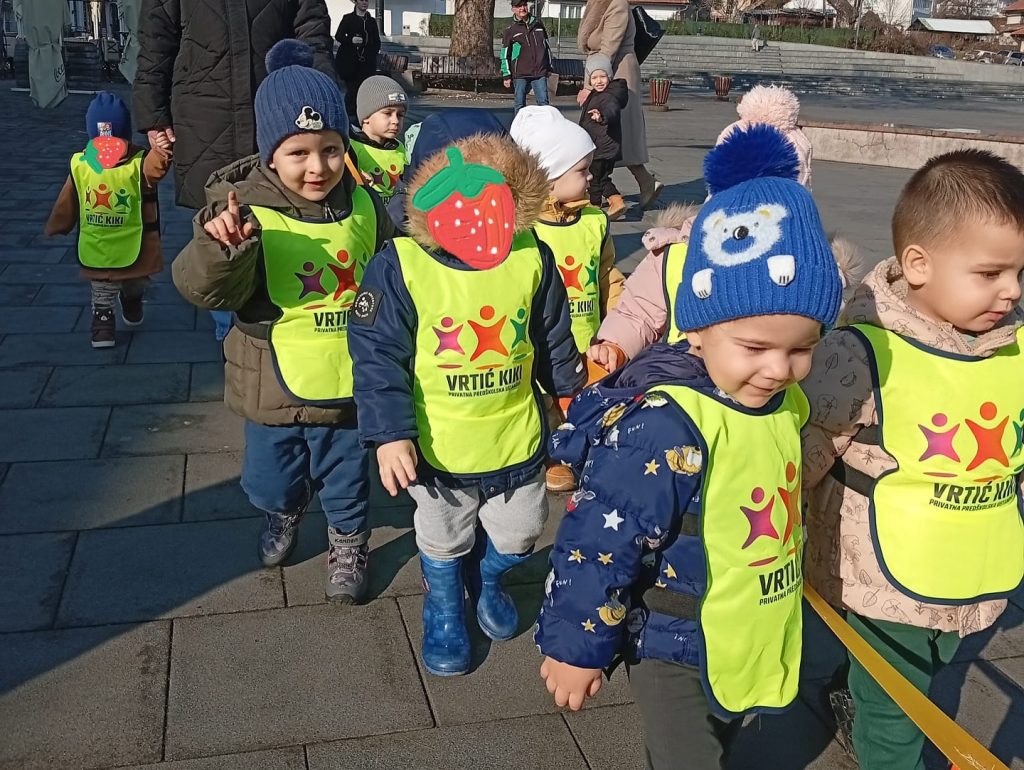 Instagram post from vrtickiki. This post is in position 3.