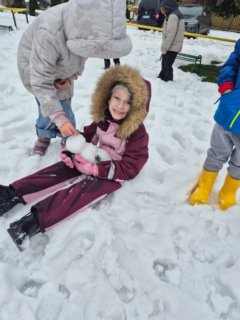 Instagram post from vrtickiki. This post is in position 8.