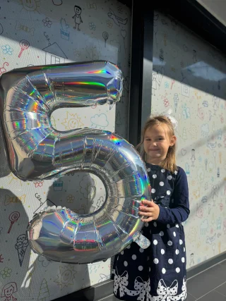 Instagram post from vrtickiki. This post is in position 4.