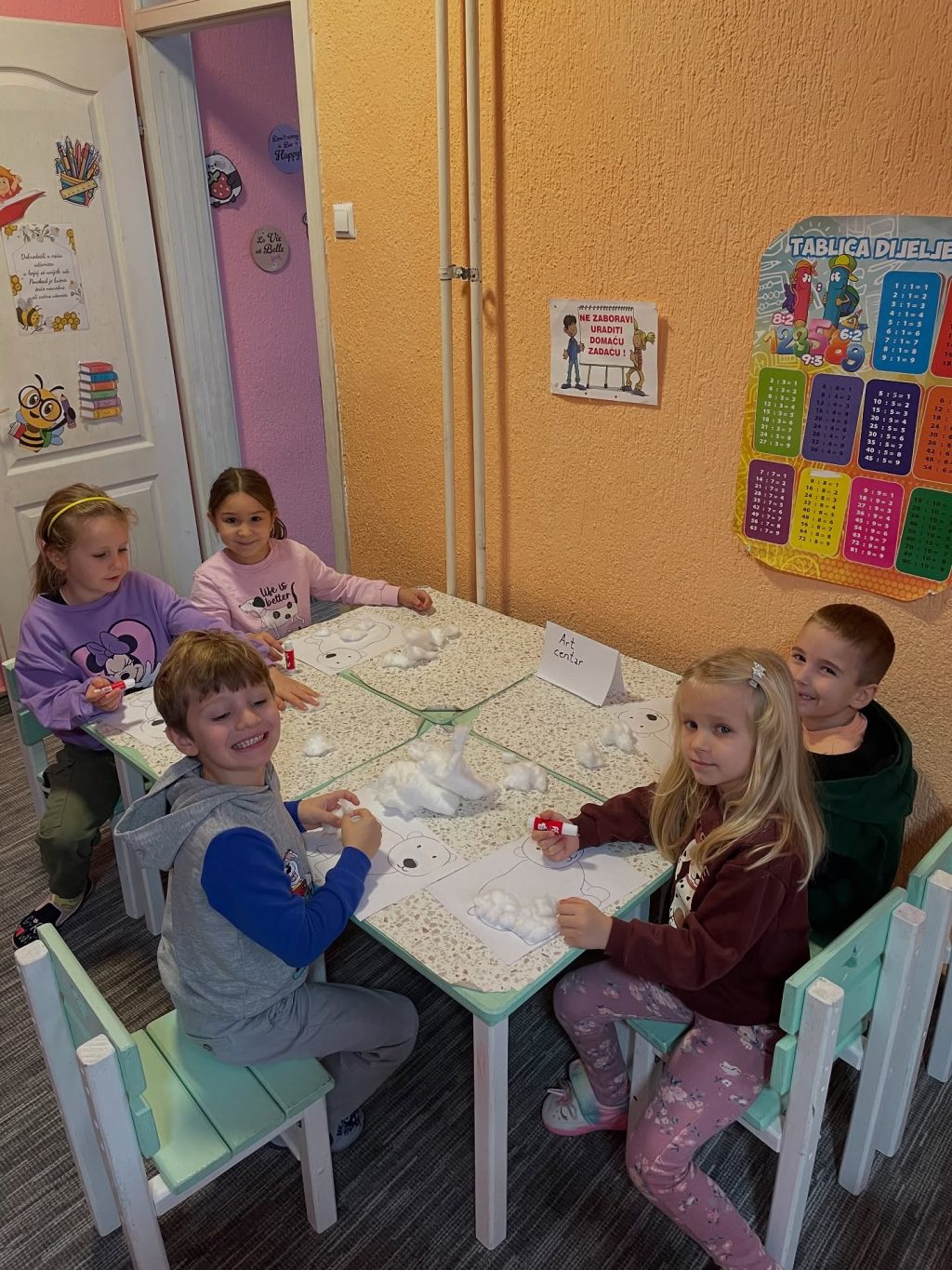 Instagram post from vrtickiki. This post is in position 2.