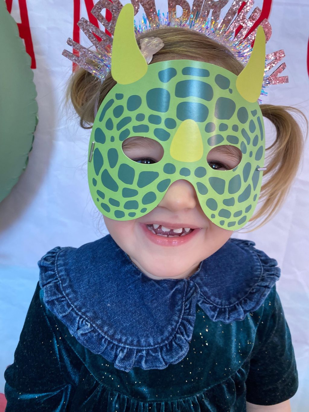 Instagram post from vrtickiki. This post is in position 8.