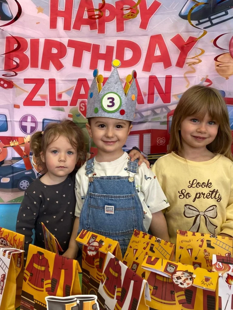 Instagram post from vrtickiki. This post is in position 3.